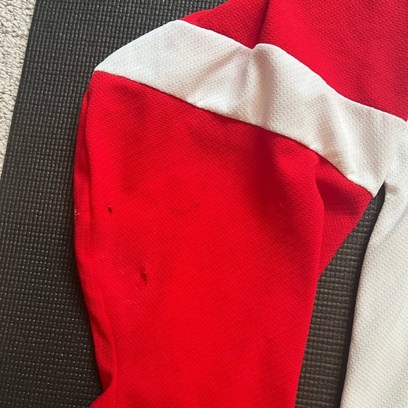 Detroit Red Wings Jersey - Picture 7 of 12